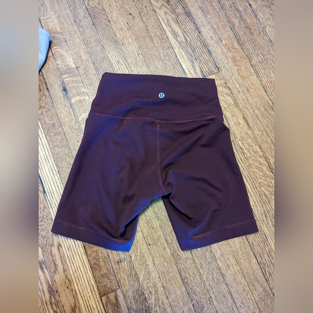 Lululemon wunder train HR 6 inch biker short size 4